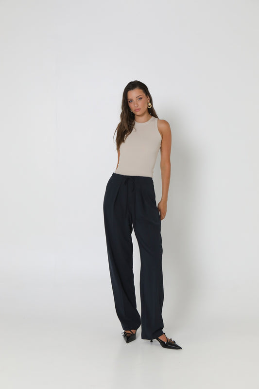 Madison The Label Wynter Pant - Navy