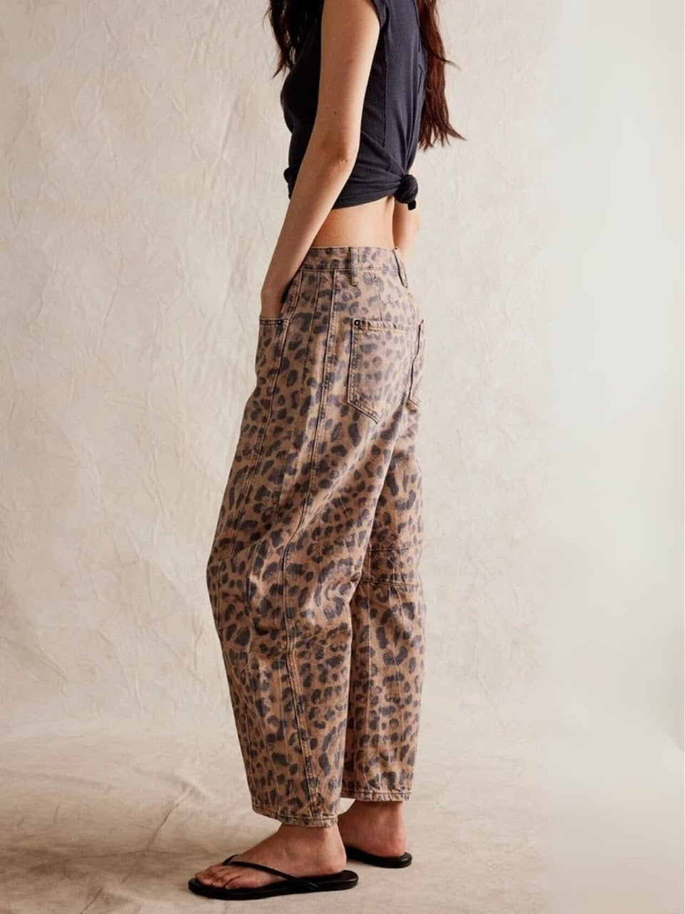 Penelope Barrel Jean - Leopard