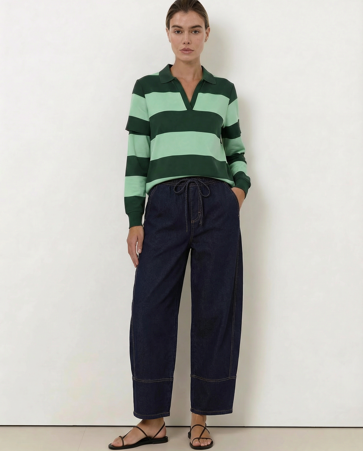 Streamline Barrel Jeans - Dark Denim