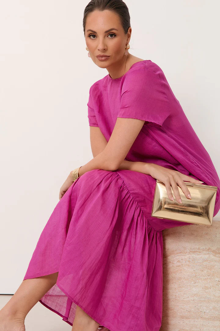 Simona Gloss Structured Clutch - Gold