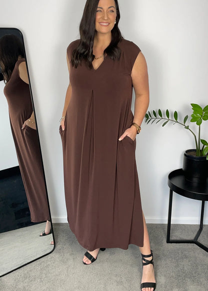 Philosophy Australia Divine V-Neck Maxi Dress - Chocolate