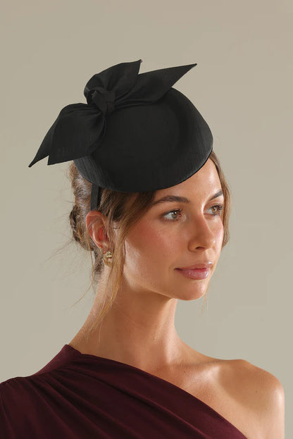 Florence Fascinator in Black