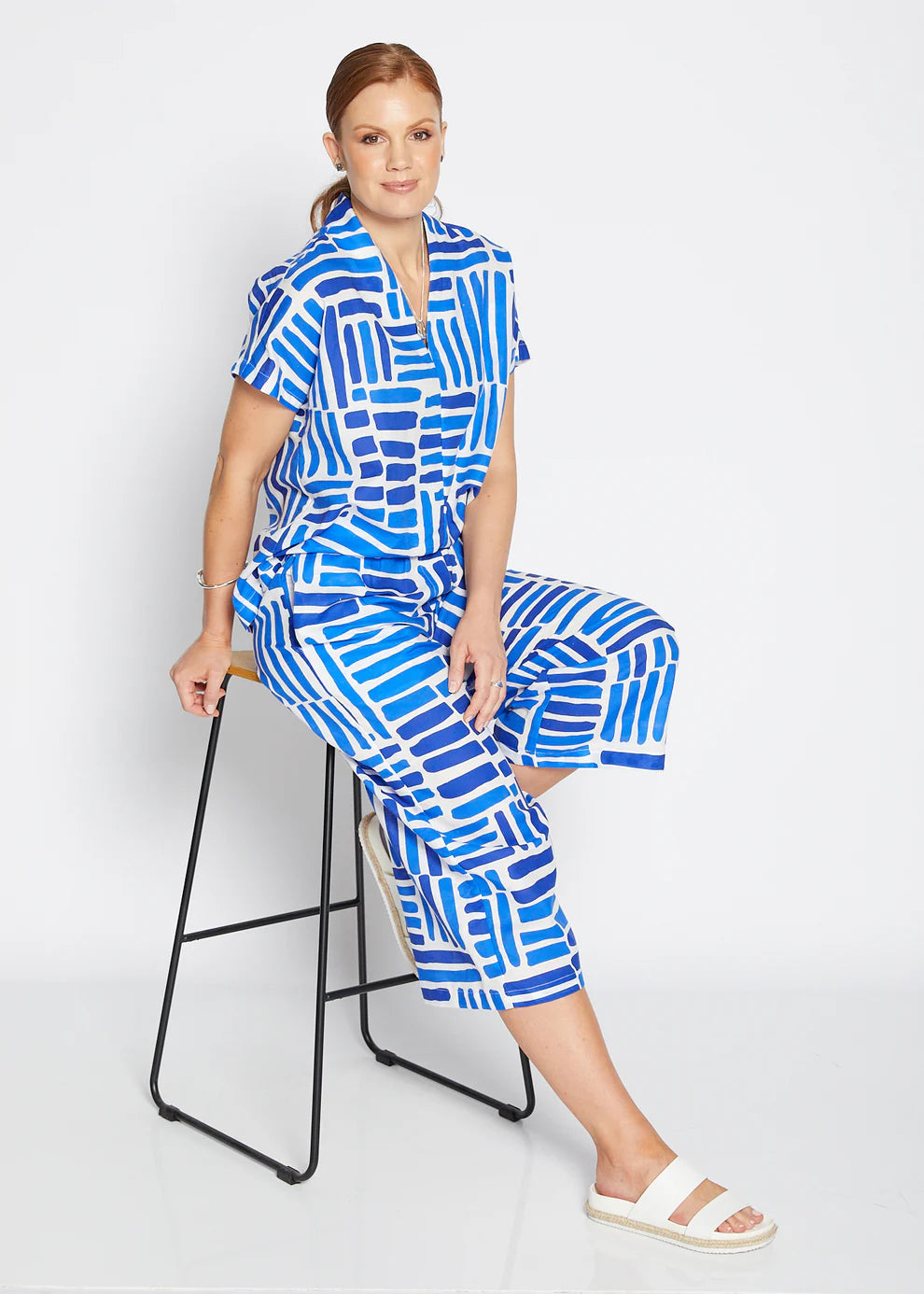 Philosophy Zion Linen Crop Pant - Gazebo Blue