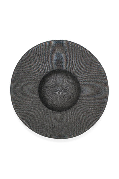 Mona Plate Hat in Black