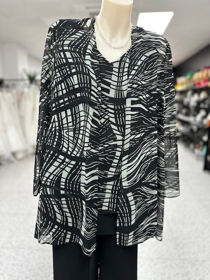 Philosophy Julia Chiffon Tank and Jacket Combo - Black/cream