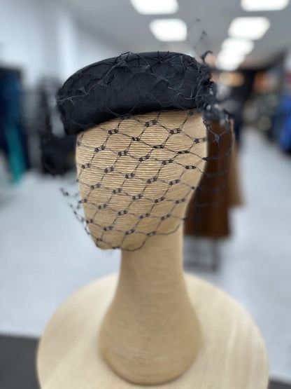 Zahra Pillbox Hat in Black
