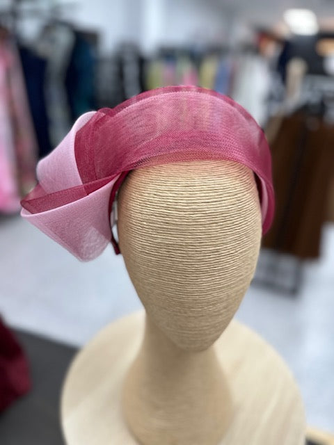Britney Fascinator in Burgundy Pink