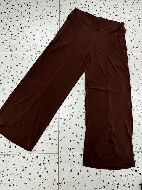 Philosophy Australia Petal Split 7/8 Pants - Chocolate