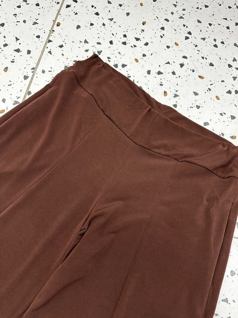 Philosophy Australia Petal Split 7/8 Pants - Chocolate