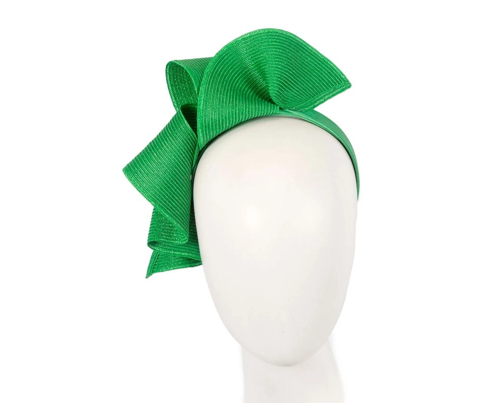 Max Alexander Large Green Wave Racing Fascinator