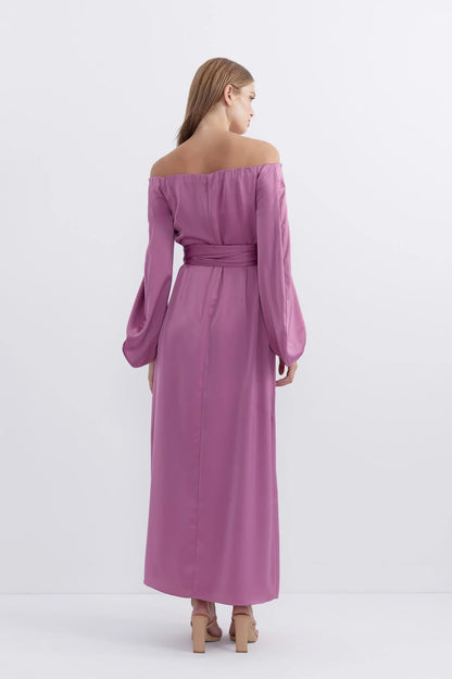 Pasduchas Alight Shoulder Midi Dress in Mulberry