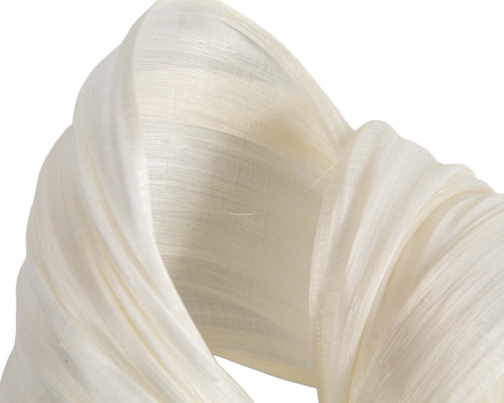 Cream Silk Abaca Fascinator with Sculptural Bow