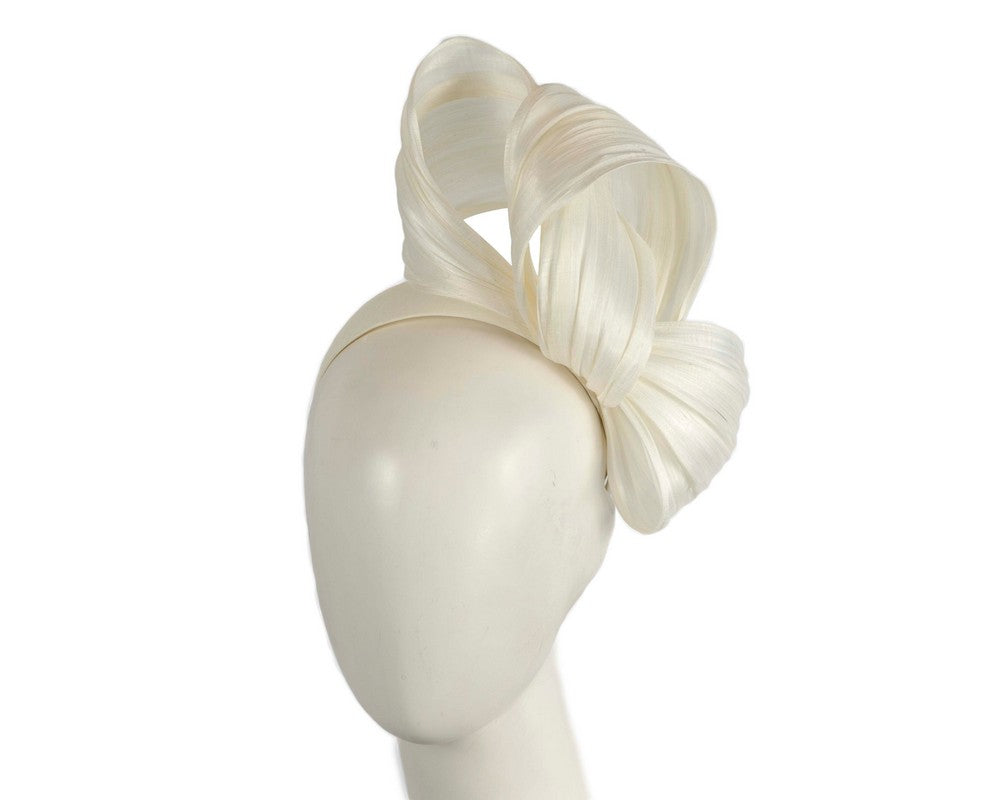 Cream Silk Abaca Fascinator with Sculptural Bow