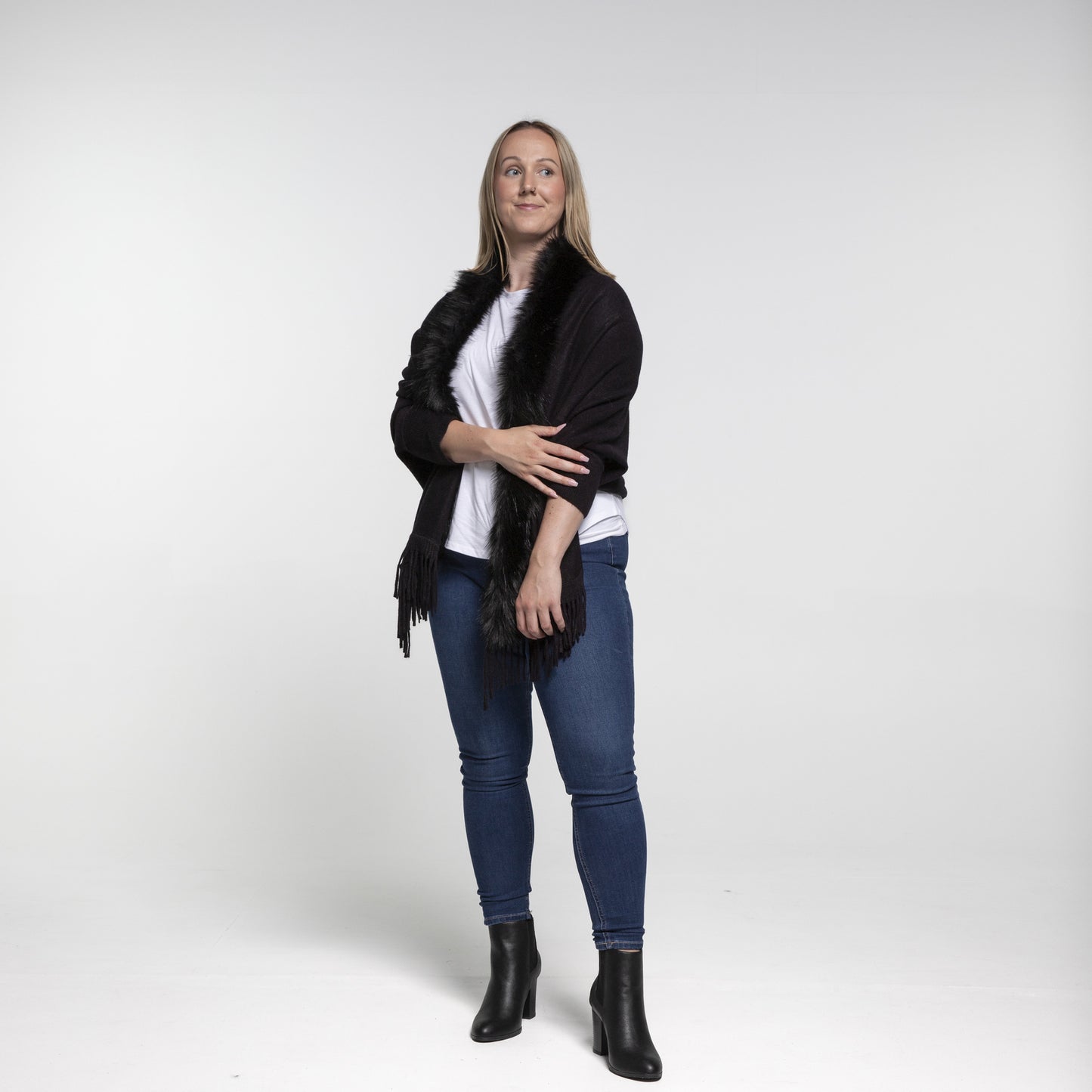 Faux Fur Plain Cape - Black