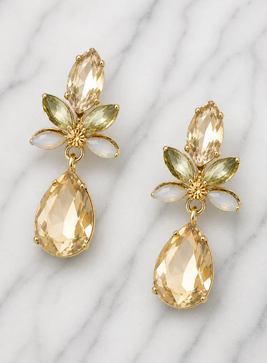 Aveline Earrings - Gold