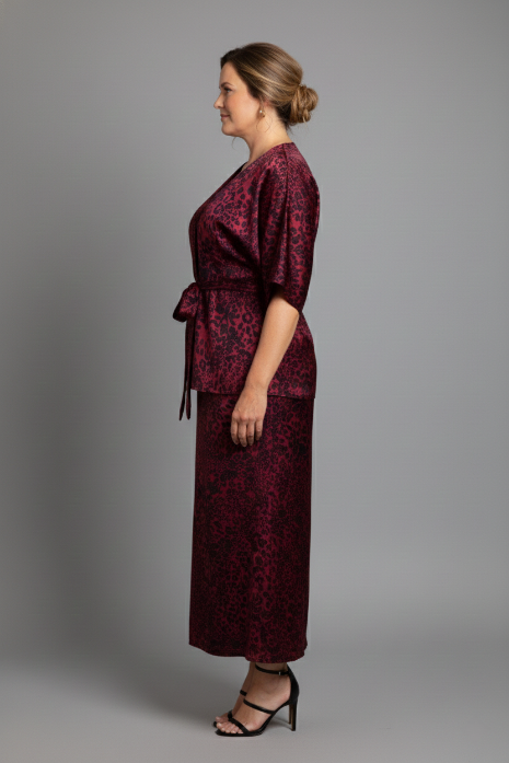Tie Front Extended Sleeve Top - Red Animal