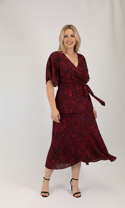 Tie Front Extended Sleeve Top - Red Animal
