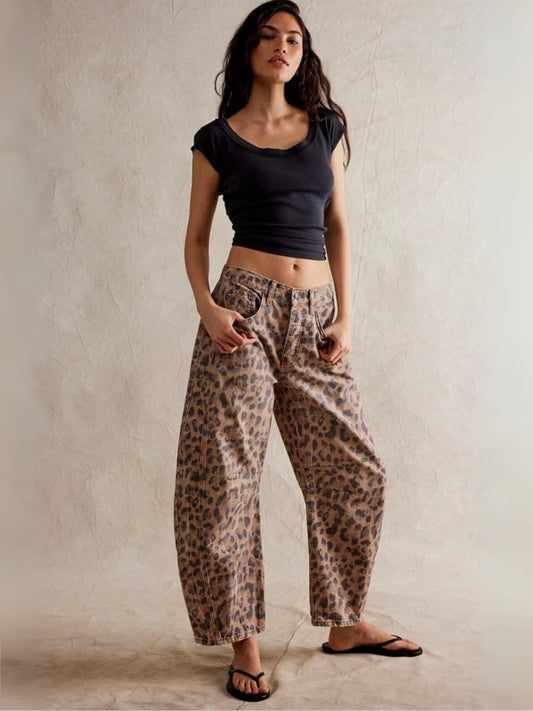 Penelope Barrel Jean - Leopard